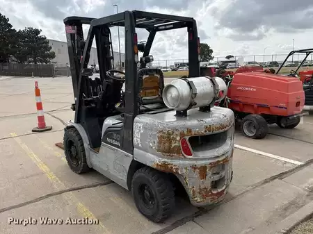 Montacargas GLP - Nissan 60 (7)