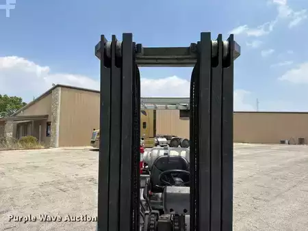 Propane Forklifts 2016  Unicarriers CFS40 (13)