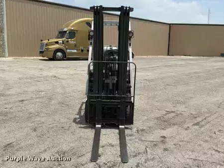 Propane Forklifts 2016  Unicarriers CFS40 (2)