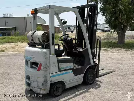 Propane Forklifts 2016  Unicarriers CFS40 (5)