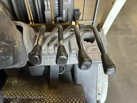 Montacargas GLP 2015  Nissan PF70 (30)
