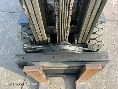 Propane Forklifts - Toyota 8FGU30 (12)