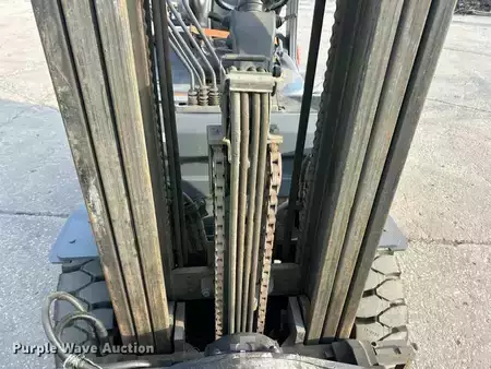 Propane Forklifts - Toyota 8FGU30 (16)