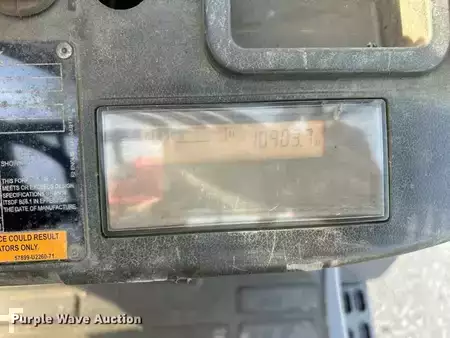 Propane Forklifts - Toyota 8FGU30 (29)