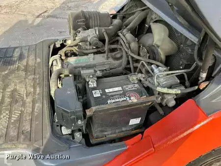 Propane Forklifts - Toyota 8FGU30 (31)