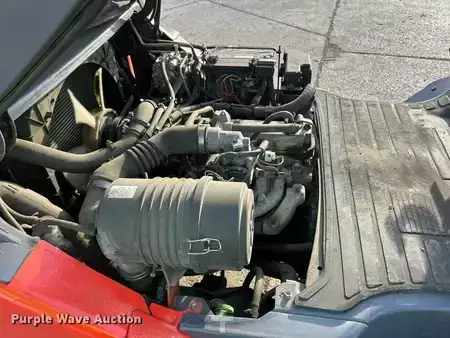 Propane Forklifts - Toyota 8FGU30 (33)