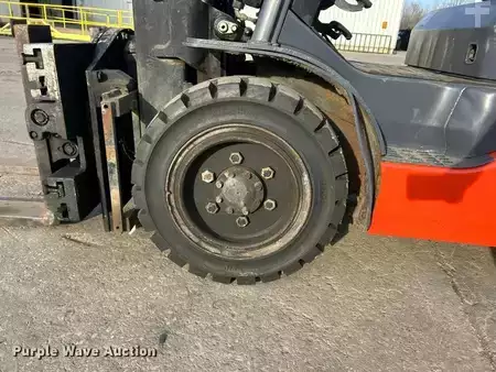 Propane Forklifts - Toyota 8FGU30 (37)