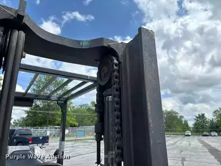 Propane Forklifts - Clark CGP30 (19)