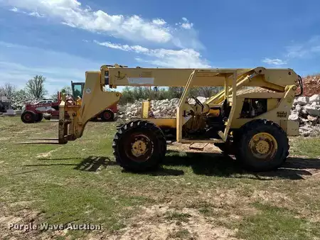 Manipulador Telescópico fijo - Pettibone 8042 (10)