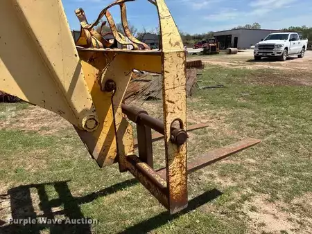 Manipulador Telescópico fijo - Pettibone 8042 (21)