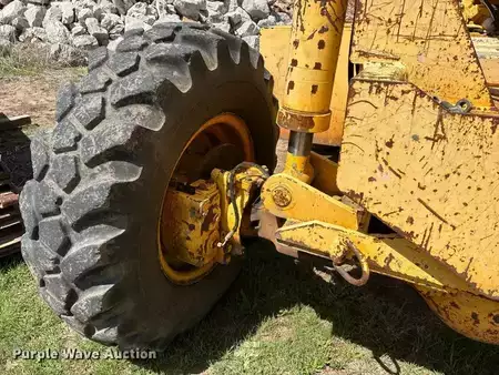 Manipulador Telescópico fijo - Pettibone 8042 (24)