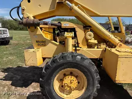 Manipulador Telescópico fijo - Pettibone 8042 (30)