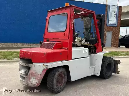 Montacargas diésel - Nissan WGF03A40V (5)