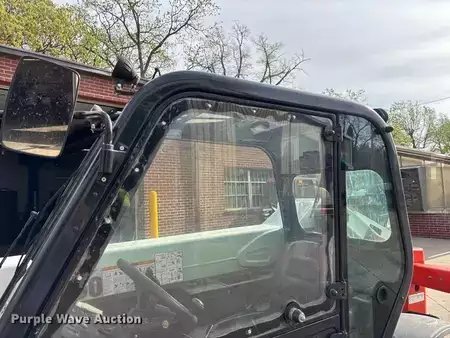 Manipulador Telescópico fijo 2016  Bobcat V417 (14)
