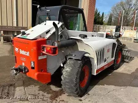 Manipulador Telescópico fijo 2016  Bobcat V417 (5)