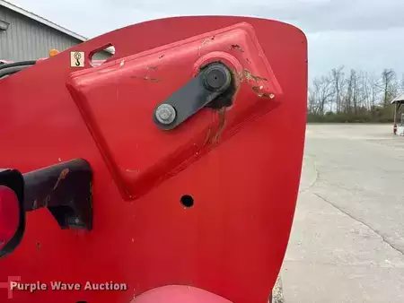 Manipulador Telescópico fijo 2015  Manitou MLT (38)
