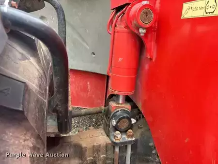 Manipulador Telescópico fijo 2015  Manitou MLT (39)