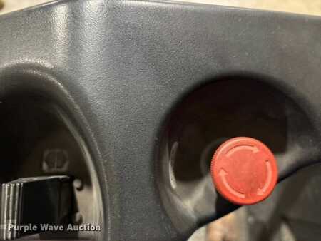 Order Picker 2020  Big Joe (34)