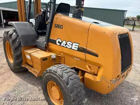 Diesel Forklifts 2005  Case 586G (34)