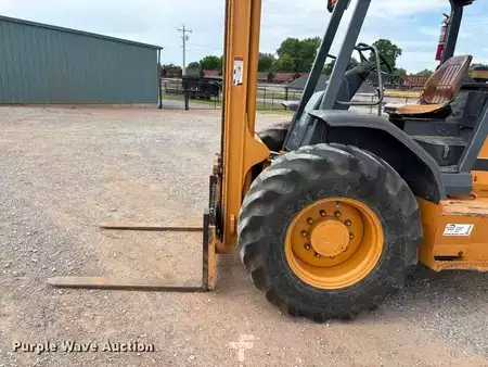 Diesel Forklifts 2005  Case 586G (9)