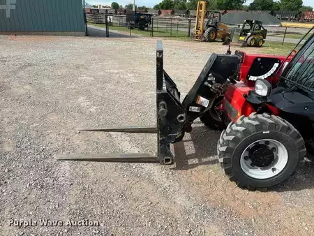 Manipulador Telescópico fijo 2017  Manitou MT625 (9)