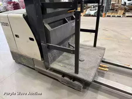 Recogepedido vertical 2019  Crown SP3520-30 (19)