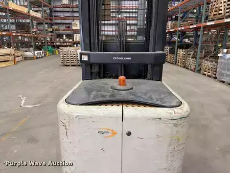 Recogepedido vertical 2019  Crown SP3520-30 (22)