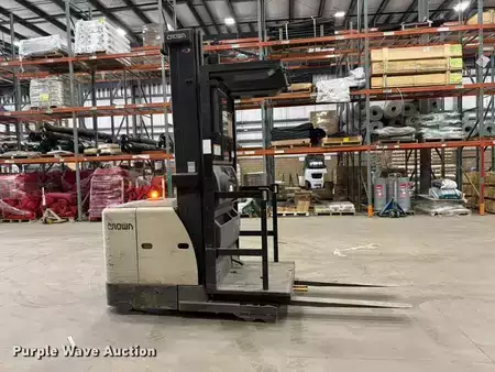 Recogepedido vertical 2019  Crown SP3520-30 (4)
