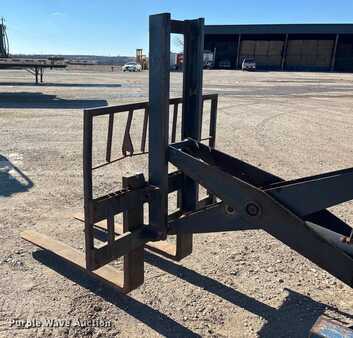 Diesel Forklifts 2006  Princeton PBX (14)