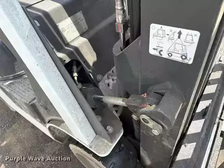 Propane Forklifts 2018  Unicarriers CFS40 (14)