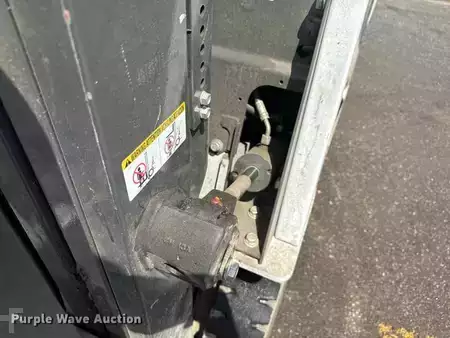Propane Forklifts 2018  Unicarriers CFS40 (9)