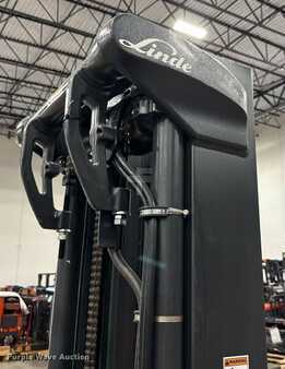 Propane Forklifts 2024  Linde HT25CT (14)