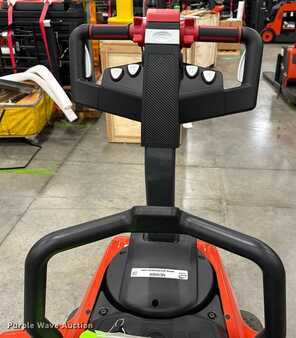 4 Wheels 2023  Linde EWR30 (11)