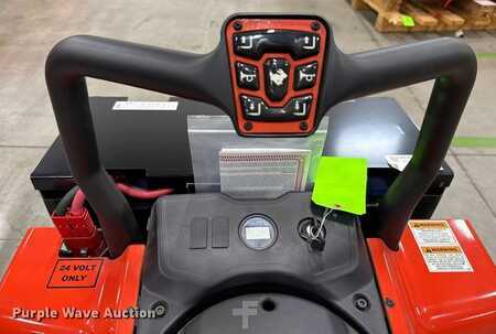4 Wheels 2023  Linde EWR30 (15)