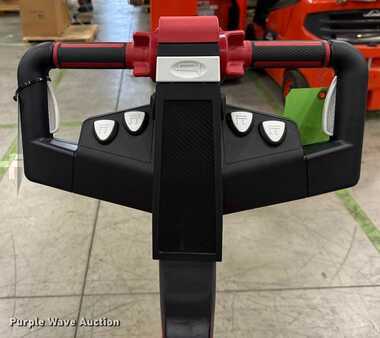 4 Wheels 2023  Linde EWR30 (11)