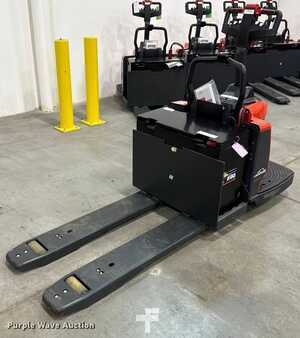 4 Wheels 2023  Linde EWR30 (1)