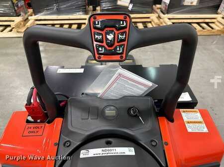 4 Wheels 2023  Linde EWR30 (15)