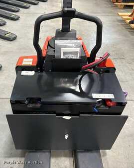 4 Wheels 2023  Linde EWR30 (11)
