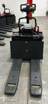 4 Wheels 2023  Linde EWR30 (2)