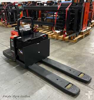 4 Wheels 2023  Linde EWR30 (3)