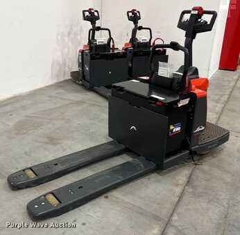 4 Wheels 2023  Linde EWR30 (1)