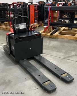 4 Wheels 2023  Linde EWR30 (3)