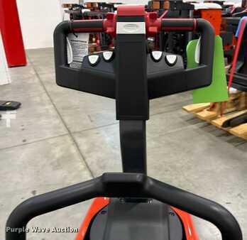 4 Wheels 2023  Linde EWR30 (11)