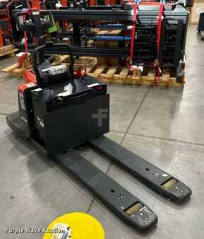 4 Wheels 2023  Linde EWR30 (3)