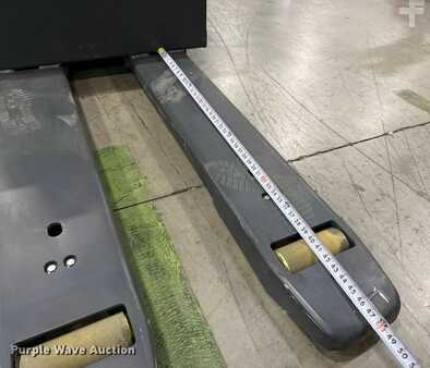 4 Wheels 2023  Linde EWR30 (11)