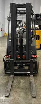 Propane Forklifts 2023  Linde HT27CT (2)