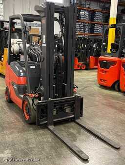 Propane Forklifts 2023  Linde HT27CT (3)
