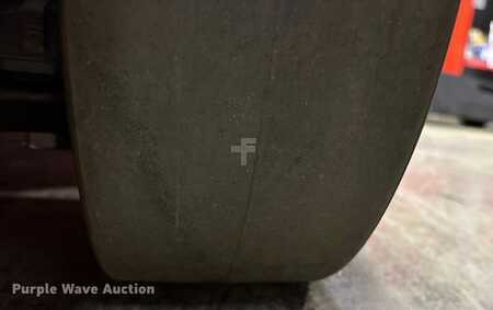 Propane Forklifts 2023  Linde HT27CT (28)