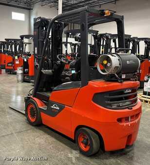 Propane Forklifts 2023  Linde HT27CT (7)