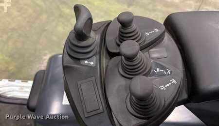 4 Wheels 2023  Linde E18 (22)